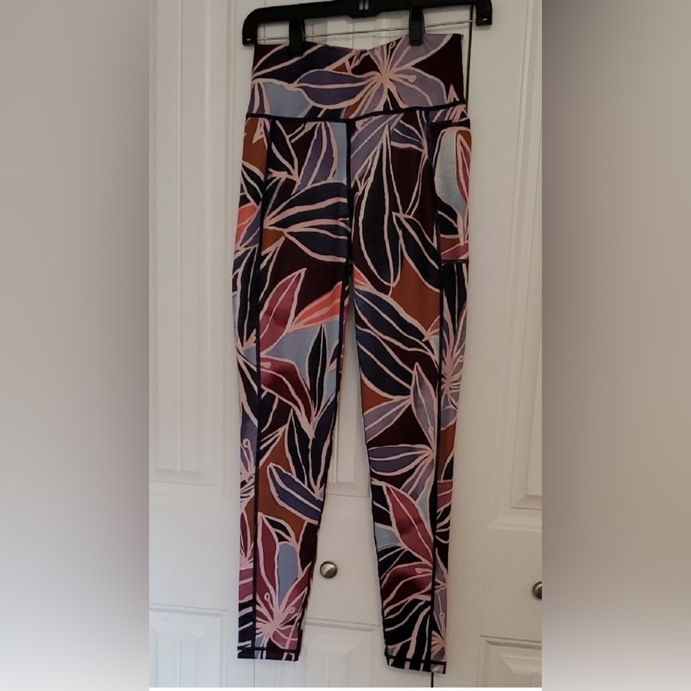Sweaty Betty Multicolor Super Sculpt Leggings NWOT